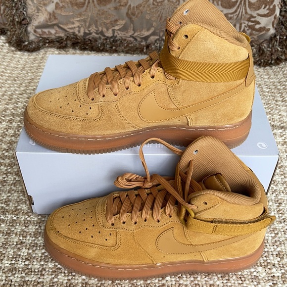 Nike Air Force 1 Hight LV8 3 Youth - Picture 5 of 16